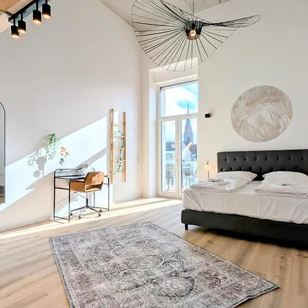 Andriss - Stilvolle Lofts&penthouses - Premium Wohnen Mit Parkplatz&workstations Apartment *