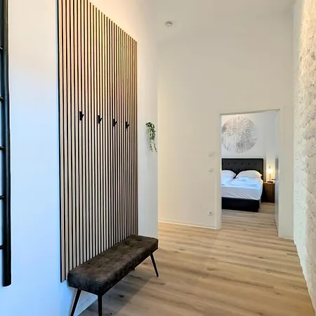 Apartment Andriss - Stilvolle Lofts&penthouses - Premium Wohnen Mit Parkplatz&workstations *