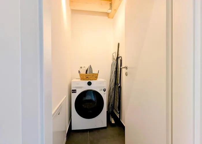 Velaris - Stilvolle Lofts & Penthouses - Premium Wohnen Mit Parkplatz & Workstations Appartement *