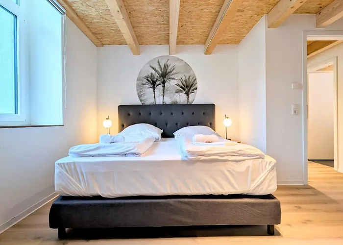 Velaris - Stilvolle Lofts & Penthouses - Premium Wohnen Mit Parkplatz & Workstations Appartement