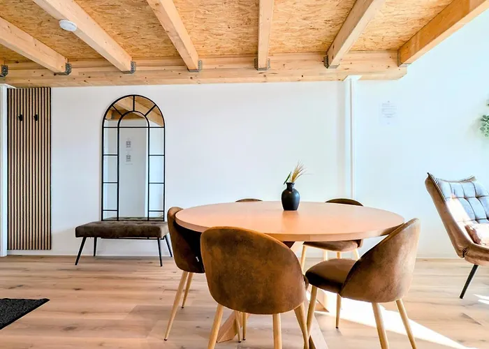 Velaris - Stilvolle Lofts & Penthouses - Premium Wohnen Mit Parkplatz & Workstations Appartement *