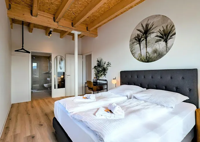 Apartamento Velaris - Stilvolle Lofts & Penthouses - Premium Wohnen Mit Parkplatz & Workstations