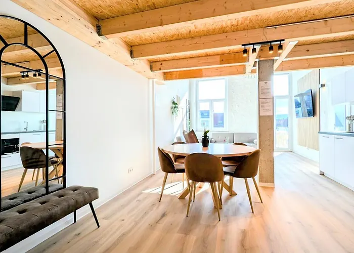 Velaris - Stilvolle Lofts & Penthouses - Premium Wohnen Mit Parkplatz & Workstations Apartamento *