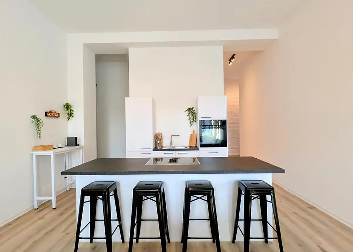 Velaris - Stilvolle Lofts & Penthouses - Premium Wohnen Mit Parkplatz & Workstations