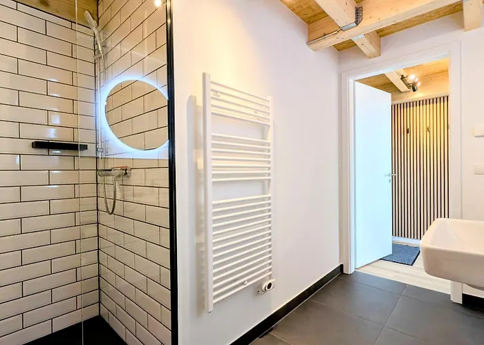 Velaris - Stilvolle Lofts & Penthouses - Premium Wohnen Mit Parkplatz & Workstations * Kaiserslautern