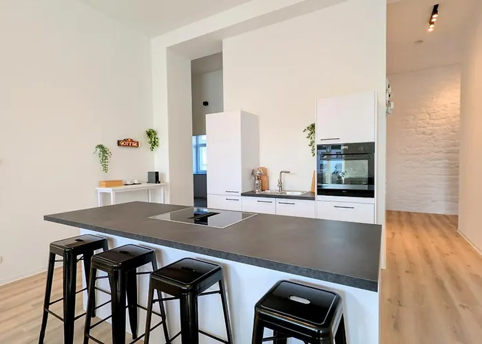 Velaris - Stilvolle Lofts & Penthouses - Premium Wohnen Mit Parkplatz & Workstations *