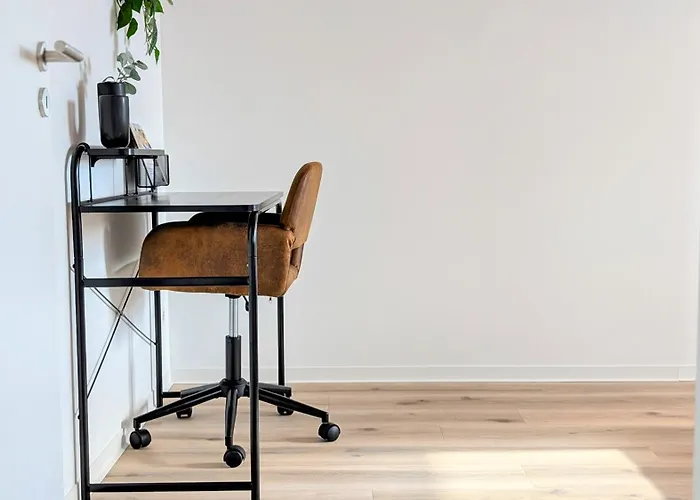 Velaris - Stilvolle Lofts & Penthouses - Premium Wohnen Mit Parkplatz & Workstations Apartamento