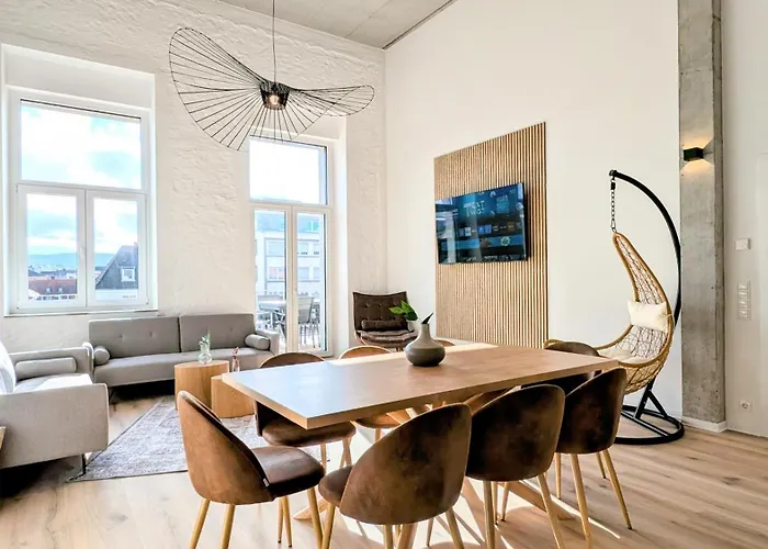 Velaris - Stilvolle Lofts & Penthouses - Premium Wohnen Mit Parkplatz & Workstations Appartement